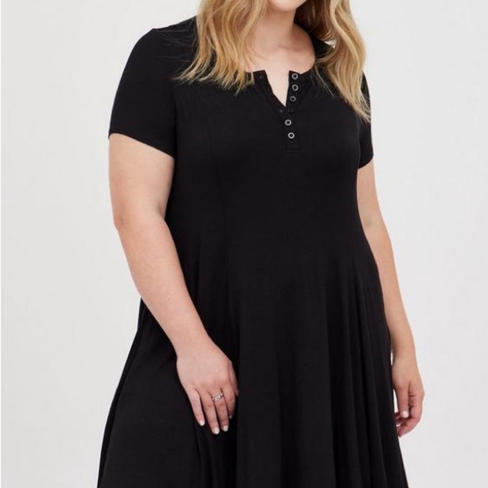 BNWT Torrid Black Super Soft Knit Short Sleeve Dress